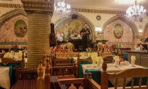 چرا دکوراسیون رستوران شما مهم است